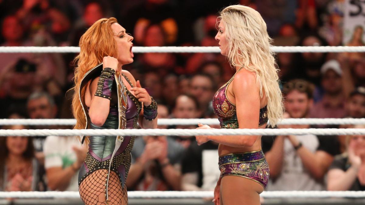 Becky Lynch, Charlotte Flair (WWE)